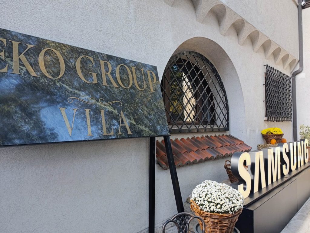 Conferințe corporate și întâlniri internaționale la EkoGroup Vila București